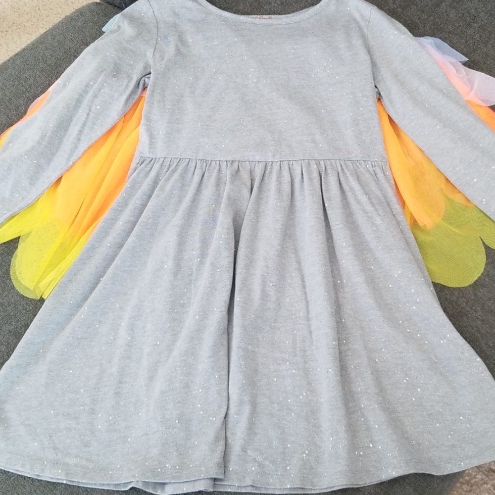 Kids Gray sparkle dress with tulle cape